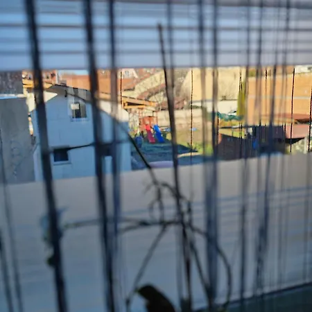 Skylark Relax Apartman * Сегед